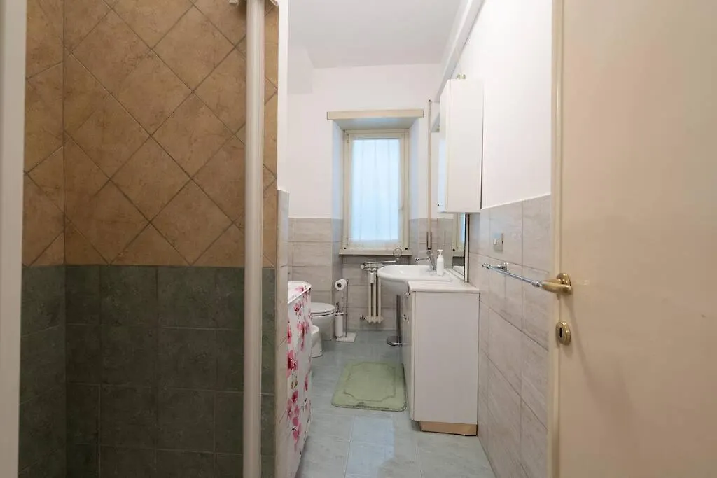 Apartament Vaticano-Metro A Luminoso Quadrilocale Rzym